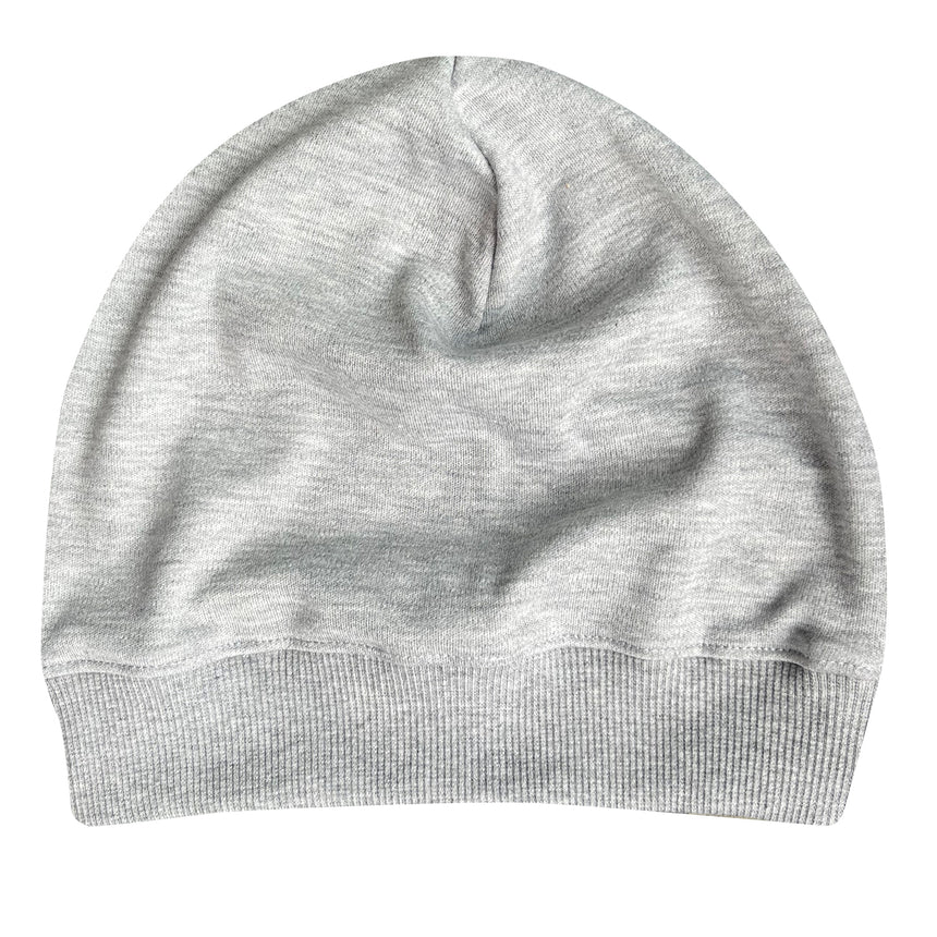 Wollhuhn Dünne Öko Beanie-Mütze Sommer/Übergang: Handgemachte, graue Jersey-Beanie mit elastischem Bündchen, ideal für verschiedene Aktivitäten und angenehm unter Helmen tragbar.