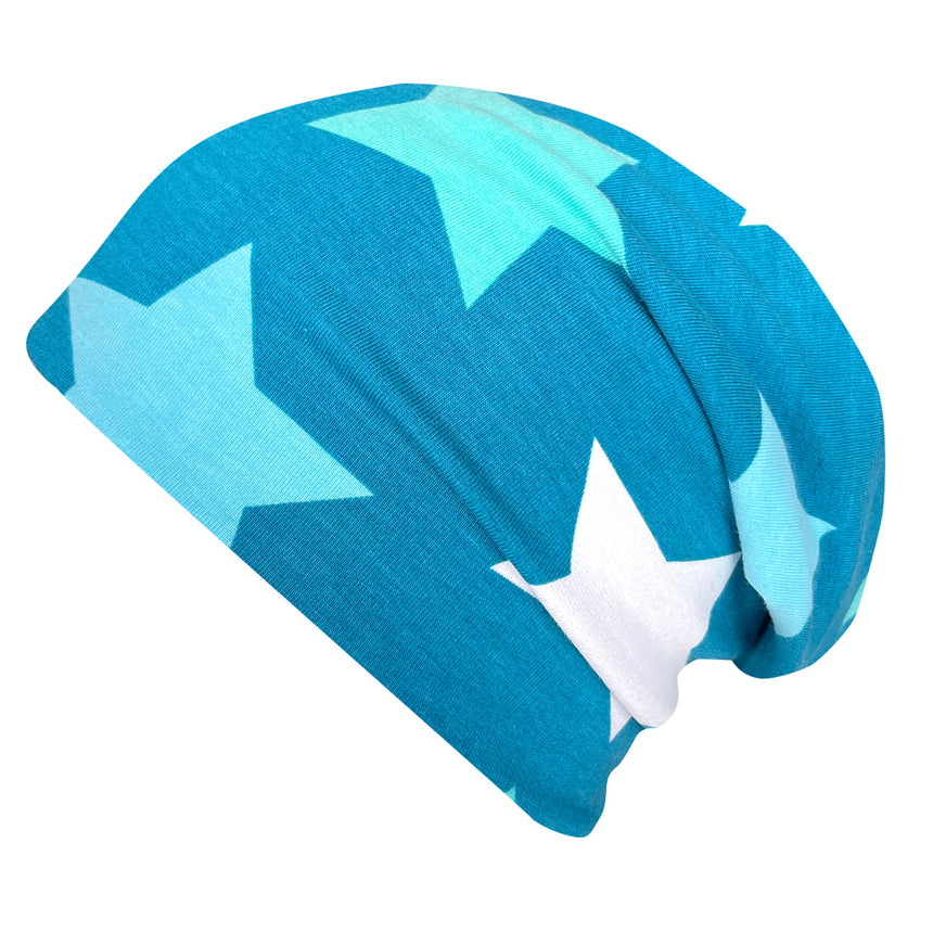 Wollhuhn Öko Long Beanie: Zweilagige, wendbare Mütze in Petrolblau mit weißen Sternen, aus weichem Baumwolljersey, ideal für ganzjähriges Tragen und angenehmen Sitz.