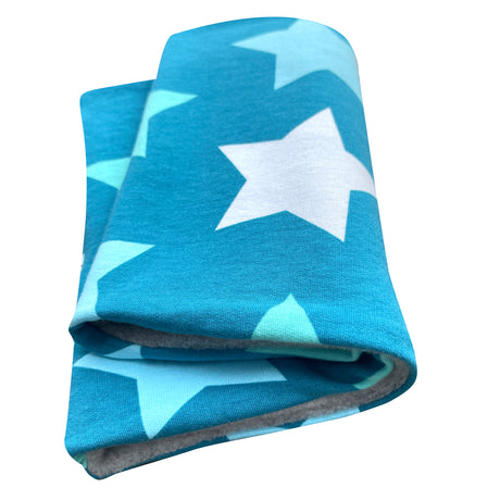 Wollhuhn Halstuch / Schlupfschal / Loop WARM: Blau-weißer Schal mit weißen Sternen, handgefertigt, innen kuscheliges Fleece, ideal für kalte Tage.