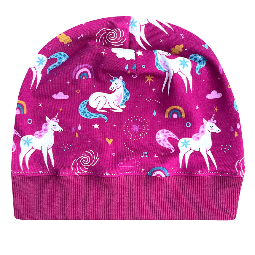Wollhuhn Dünne Öko Beanie-Mütze: Handgemachte pinke Beanie mit Einhorn- und Regenbogenmuster, ideal für Übergangszeit, bequem und dehnbar für Kinder.