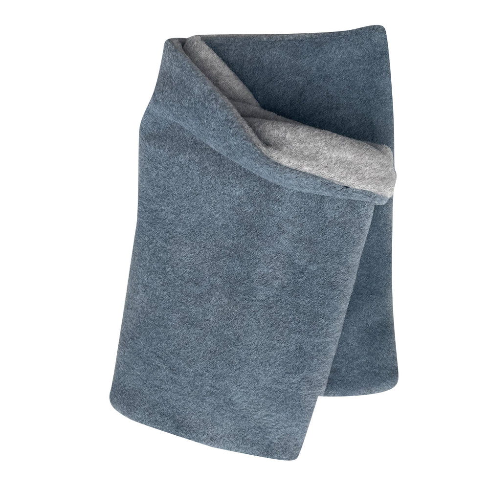 Wollhuhn WINTER Halstuch/Schlupfschal „Unser Wärmster“, doppellagiger Fleece, Hellgrau/Rauchblau, handgefertigt, weich und wendbar, ideal für kühle Tage.