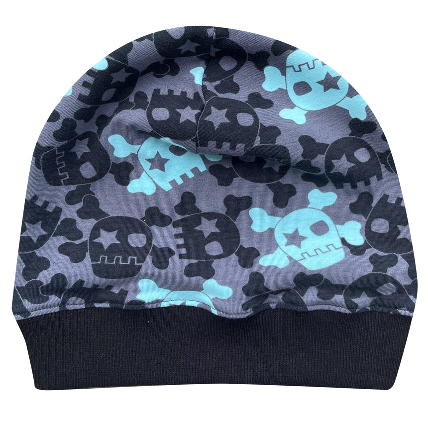 Wollhuhn Dünne Öko Beanie-Mütze Sommer/Übergang Einlagig Skulls Grau/Mint, handgemachte Beanie mit Totenkopf- und Sternenmuster, ideal für aktive Kinder, flexibel und bequem.