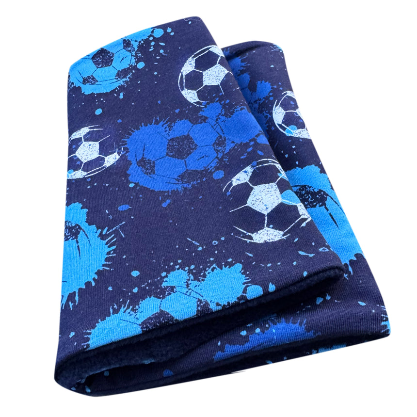 Wollhuhn Halstuch / Schlupfschal / Loop WARM mit Fleece-Innenfutter, handgenäht, mit Fußball- und Farbmuster, ideal für kühle Tage, weich und dehnbar.