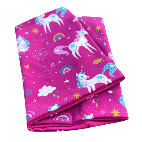 Wollhuhn Leichtes Lockeres Öko Jersey Halstuch mit Einhörnern und Regenbögen, handgefertigt, ideal für Übergangszeiten, bequem für Kinder, aus weichem Öko-Jersey.