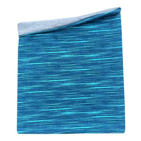 Wollhuhn LONG Loop, Jersey- oder Fleecefutter, zeigt ein handgefertigtes, blau-graues gestreiftes Design. Ideal für Komfort, Schutz und Stil.