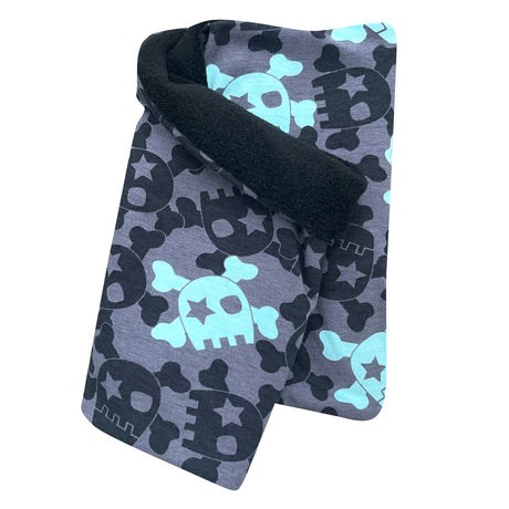 Wollhuhn Halstuch / Schlupfschal / Loop WARM mit Fleece-Innenfutter, verziert mit Totenkopf- und Sternenmuster, ideal für kalte Tage, handgefertigt in Deutschland.
