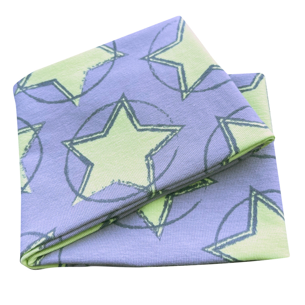 Wollhuhn Elastisches Öko Stirnband, handgemacht, zweilagig, mit grauen und grünen Sternen, ideal für Schule, Freizeit und Sport, aus weichem Öko-Jersey.