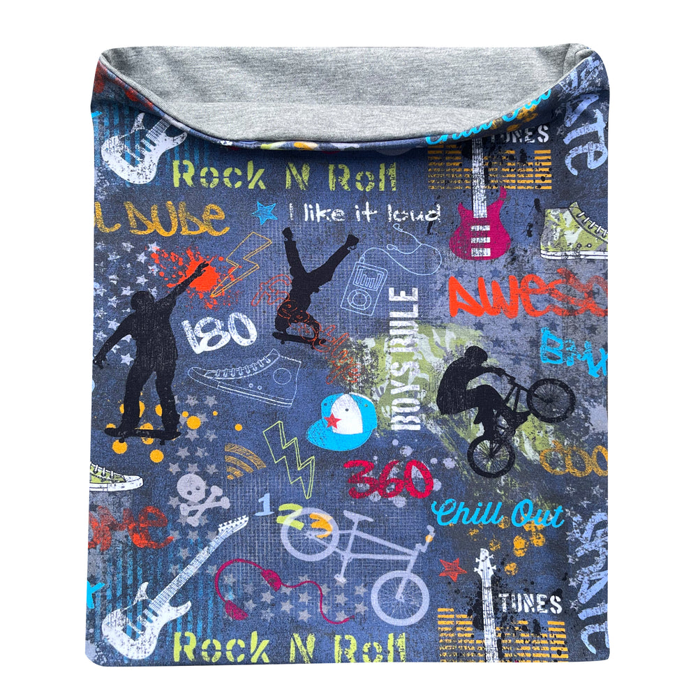 Wollhuhn LONG Loop, weicher Schlauchschal mit Silhouetten-Design, ideal für Kinder und Erwachsene, handgemacht in Deutschland, bietet Komfort und Schutz vor Wind und Kälte.
