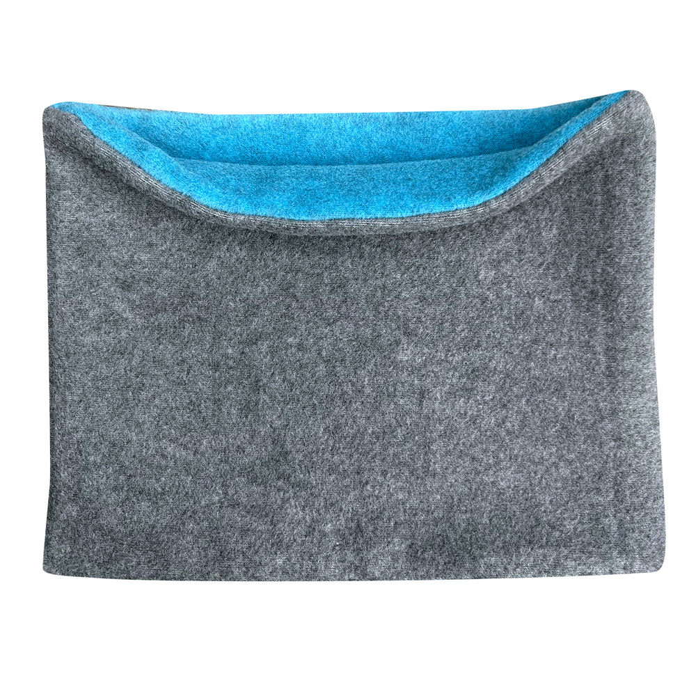 Wollhuhn WINTER Halstuch/Schlupfschal „Unser Wärmster“, handgenäht, doppellagiger Fleece, ideal für Kinder und Erwachsene, schützt vor Kälte, in Anthrazit/Türkis.