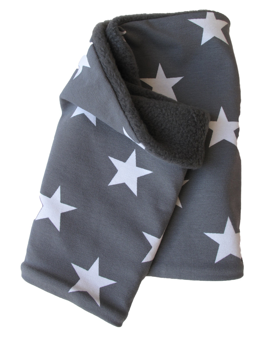 Wollhuhn Halstuch / Schlupfschal / Loop WARM, Innen Fleece, Große Sterne Grau/Weiß, handgefertigt, mit weichem Fleecefutter, ideal für Kinder und Erwachsene bei kaltem Wetter.