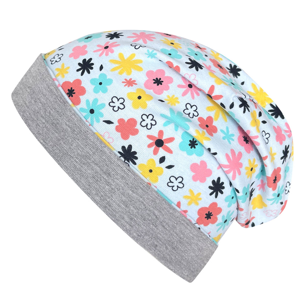 Wollhuhn Öko Long Beanie, zweilagig, wendbar, mit Blümchenmuster in Dark Pastell, heather-grauer Umschlag, ideal für Kinder, handgefertigt aus Öko-Jersey, bequem und formstabil.