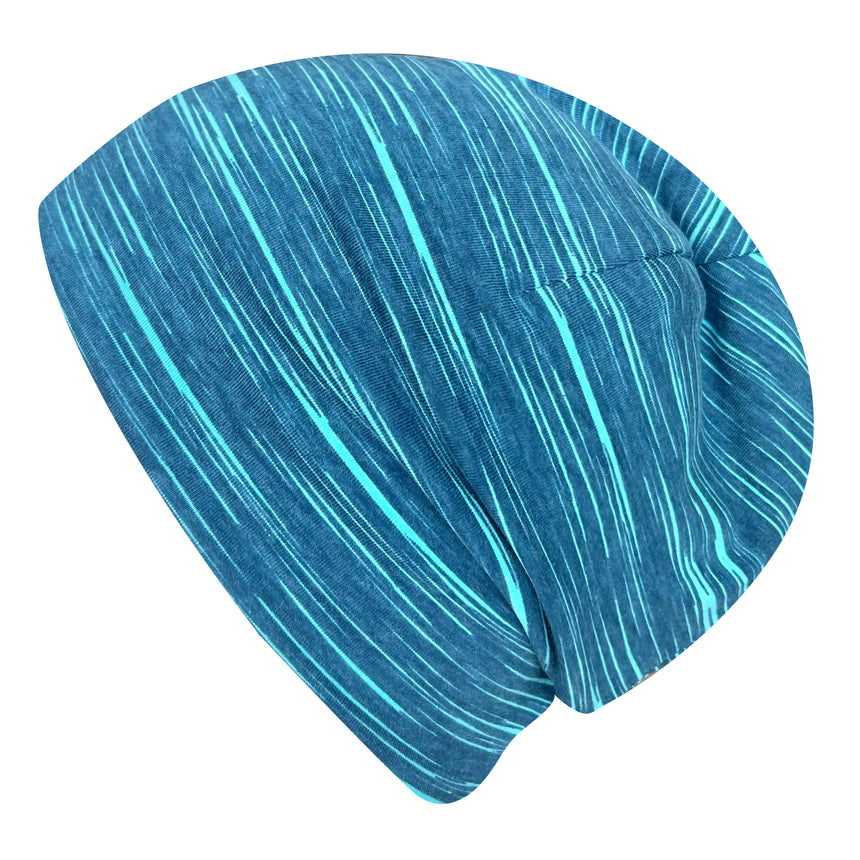 Wollhuhn Öko Shorties: Handgemachte, zweilagige Wendemütze in blau-weißen Streifen, ideal für aktive Kinder, bequem und formstabil aus Öko-Jersey.