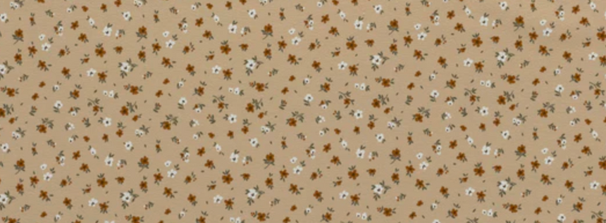 Wollhuhn Elastisches Öko Stirnband / Haarband Jersey Zweilagig Breit Blümchen Sand zeigt ein zartes Blumenmuster auf beigem Hintergrund, mit handgemachter, dehnbarer Qualität.