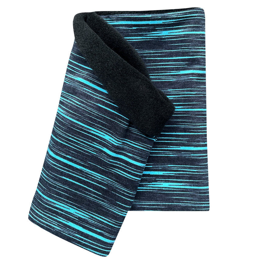 Wollhuhn Halstuch / Schlupfschal / Loop WARM mit Fleece-Innenfutter, handgemacht mit blau-schwarzen Streifenmuster, weich und wendbar, ideal für kalte Tage.