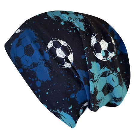 Wollhuhn Öko Long Beanie: Weiche, dunkelblaue Slouch-Mütze mit Fußball- und Farbspritz-Grafiken, zweilagig, wendbar, aus dehnbarem Öko-Jersey für ganzjährigen Tragekomfort.