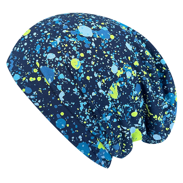 Wollhuhn Öko Long Beanie, zweilagig mit blau-gelbem Splatter-Design. Handgefertigt, weich, wendbar, ideal für Kinder. Lässiger Sitz, ganzjährig tragbar.